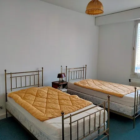 Face Au Centre Des Sables-d'olonne, 2 Chambres, Garage - Fr-1-331-97 Les Sables-dʼOlonne