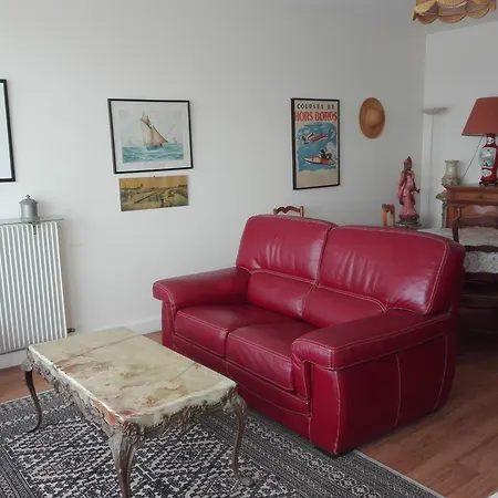 Face Au Centre Des Sables-d'olonne, 2 Chambres, Garage - Fr-1-331-97 * Les Sables-dʼOlonne